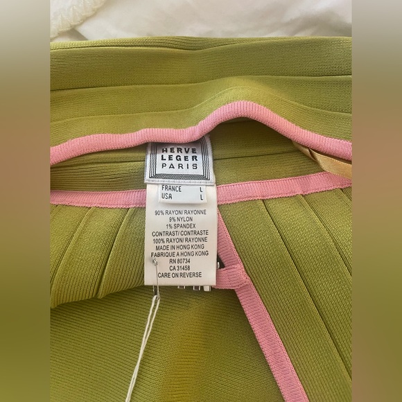 🚫🚫🛑Sold—🛑Herve Leger green ruffle dress NWT - Picture 4 of 5